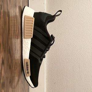 Adidas NMD_R1